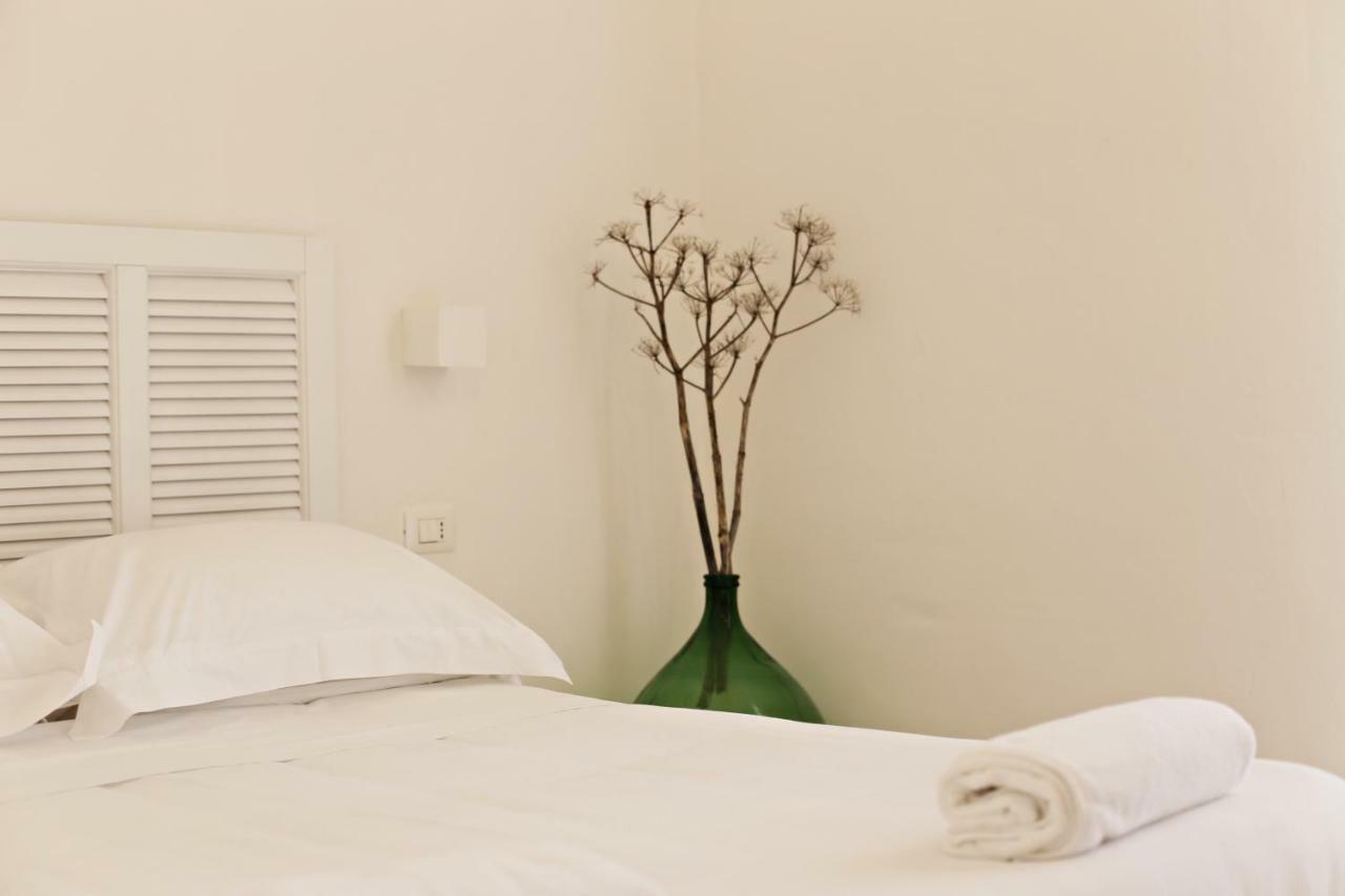 Bed and Breakfast La Mitria Трані Екстер'єр фото